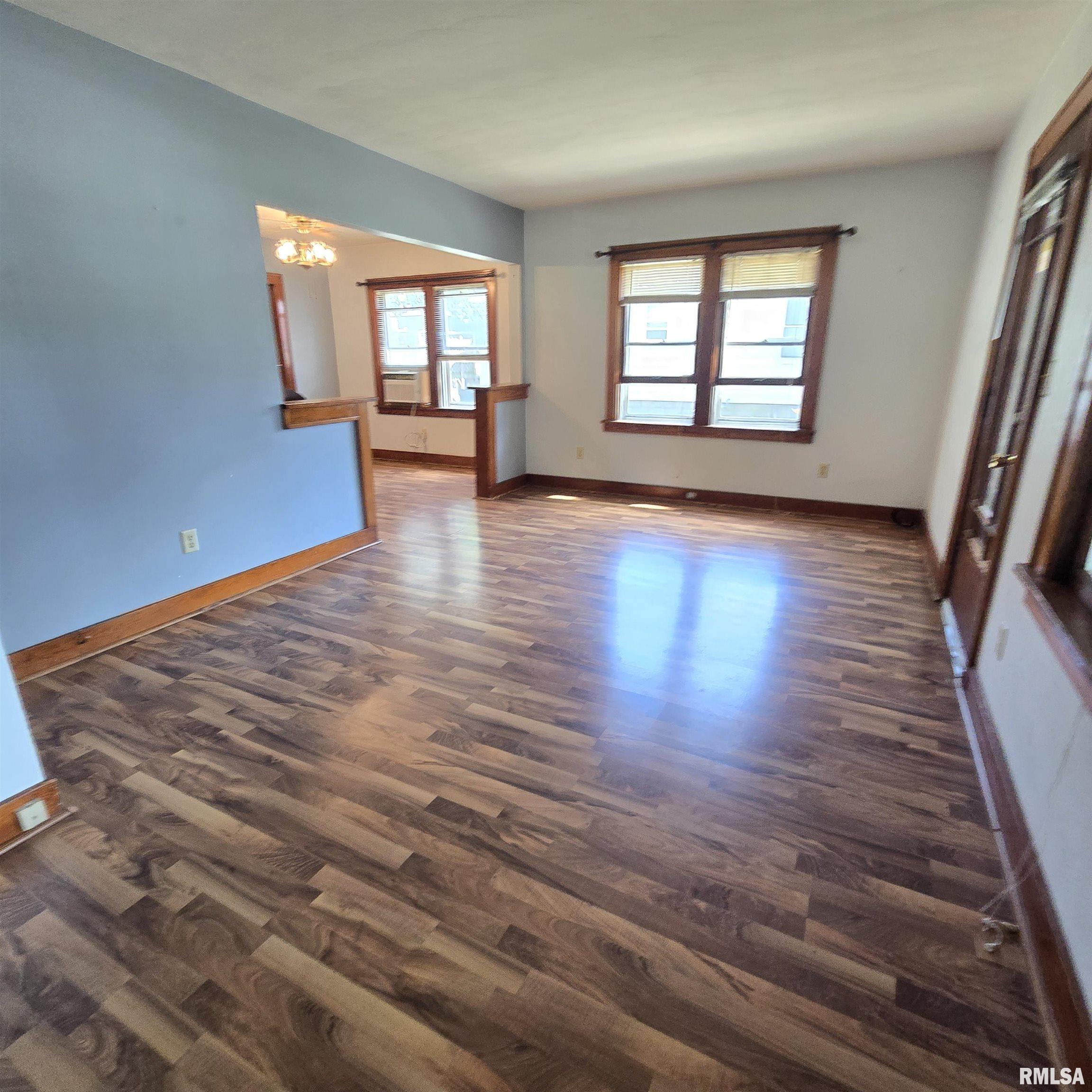 1218 South 3rd Street Pekin, IL 61554 - Photo 5 of 45
