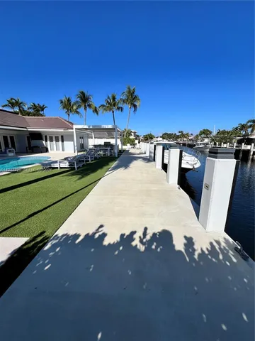$15,000 | 5510 Bayview Drive, Fort Lauderdale, FL 33308