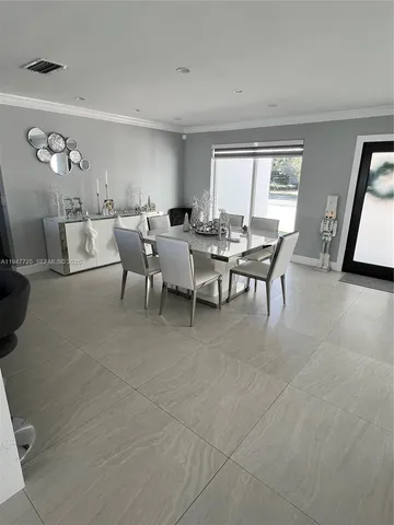 $15,000 | 5510 Bayview Drive, Fort Lauderdale, FL 33308