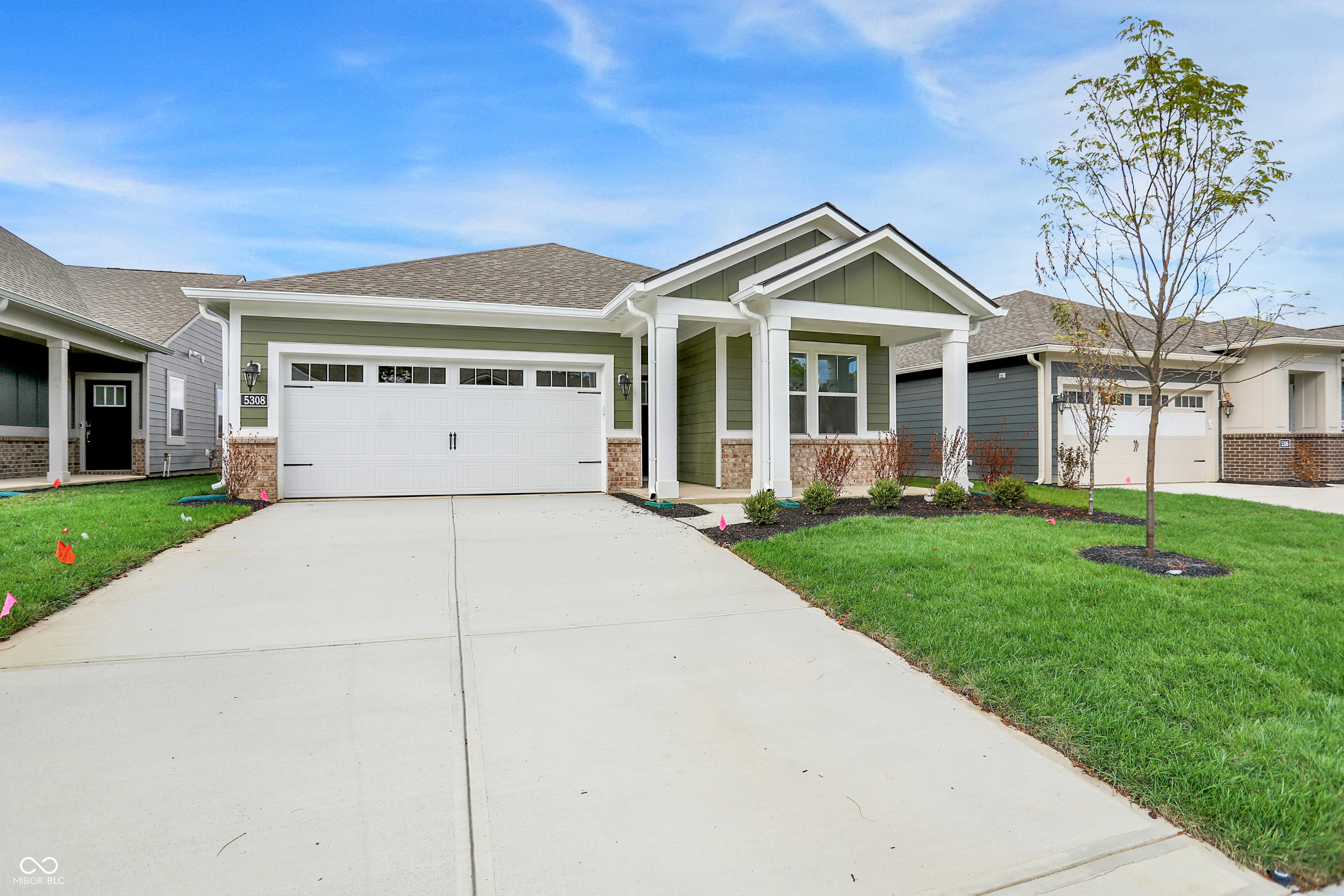 5308 Nettleton Way Avon, IN 46123 - Photo 3 of 34