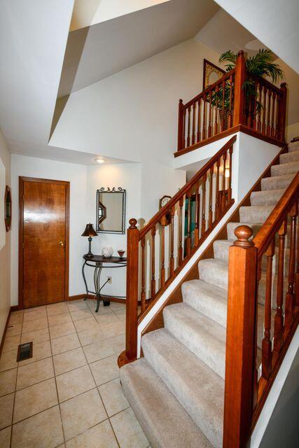 25210 Coder-Holloway Road Raymond, OH 43067 - Photo 9 of 53 Gallery Image 9