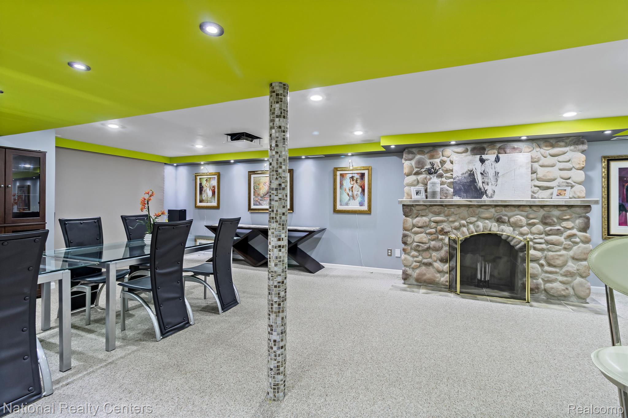16950 Country Ridge Lane Macomb, MI 48044 - Photo 35 of 43 Gallery Image 35