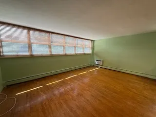 a view of empty room with window