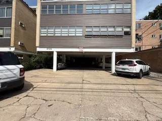 $229,900 | 2726 Central Street, Unit 3D, Evanston, IL 60201