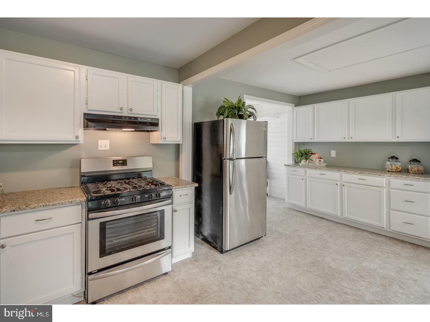 608 Tait Road Somerdale, NJ 08083 - Photo 11 of 25 Gallery Image 11