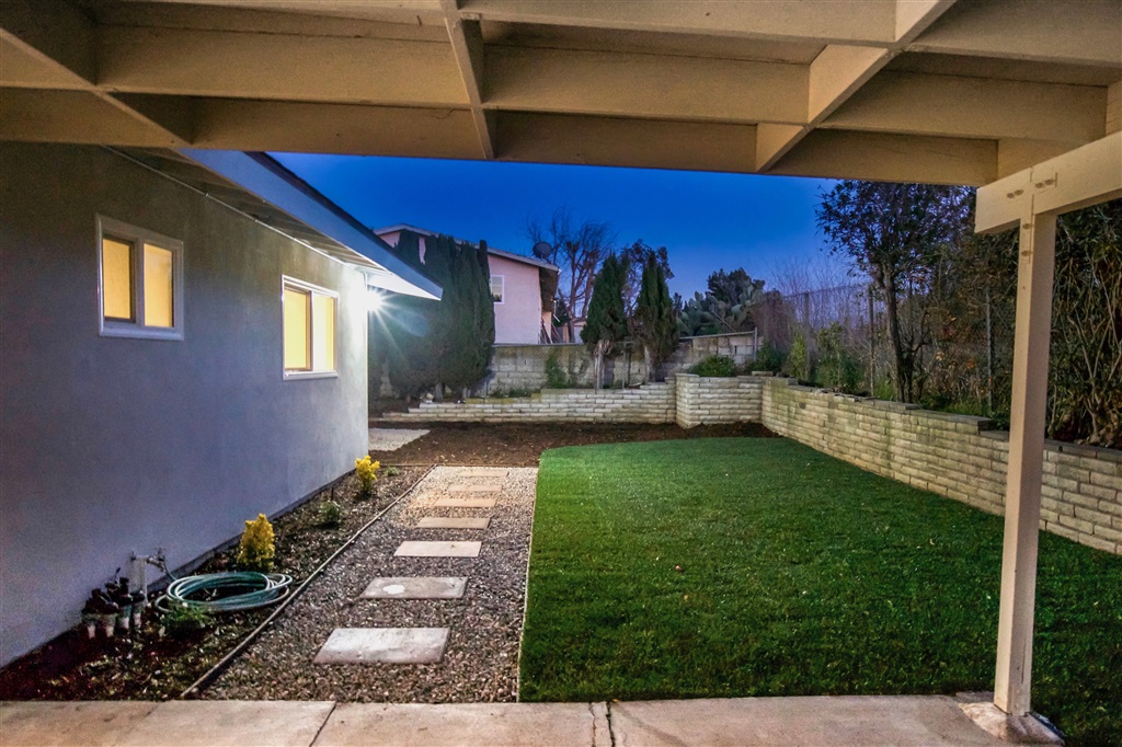 664 Rancho Vista Road Vista, CA 92083 - Photo 3 of 25 Gallery Image 3