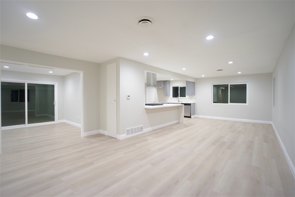 664 Rancho Vista Road Vista, CA 92083 - Photo 4 of 25 Gallery Image 4