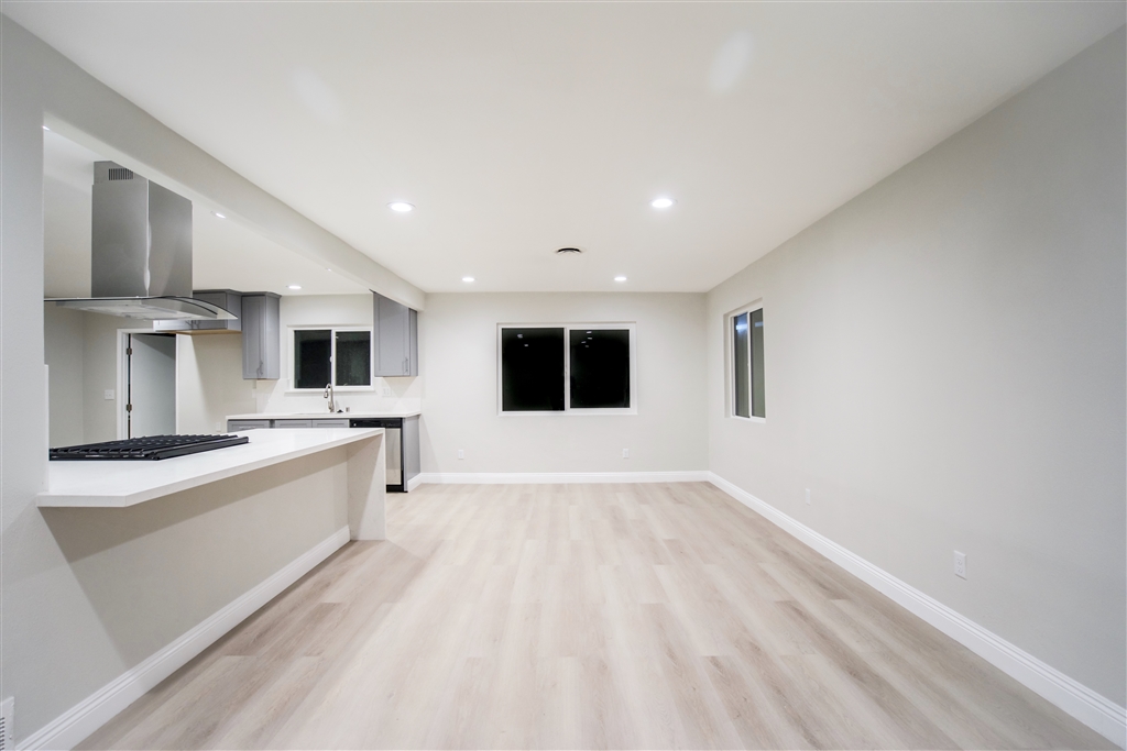 664 Rancho Vista Road Vista, CA 92083 - Photo 5 of 25 Gallery Image 5