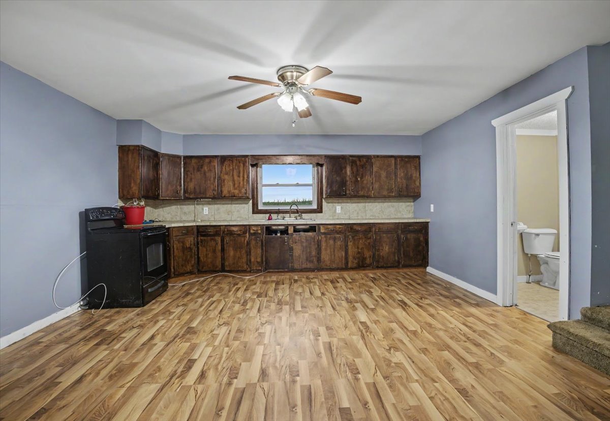 24614 East 1900 N Road Pontiac, IL 61764 - Photo 12 of 34 Gallery Image 12