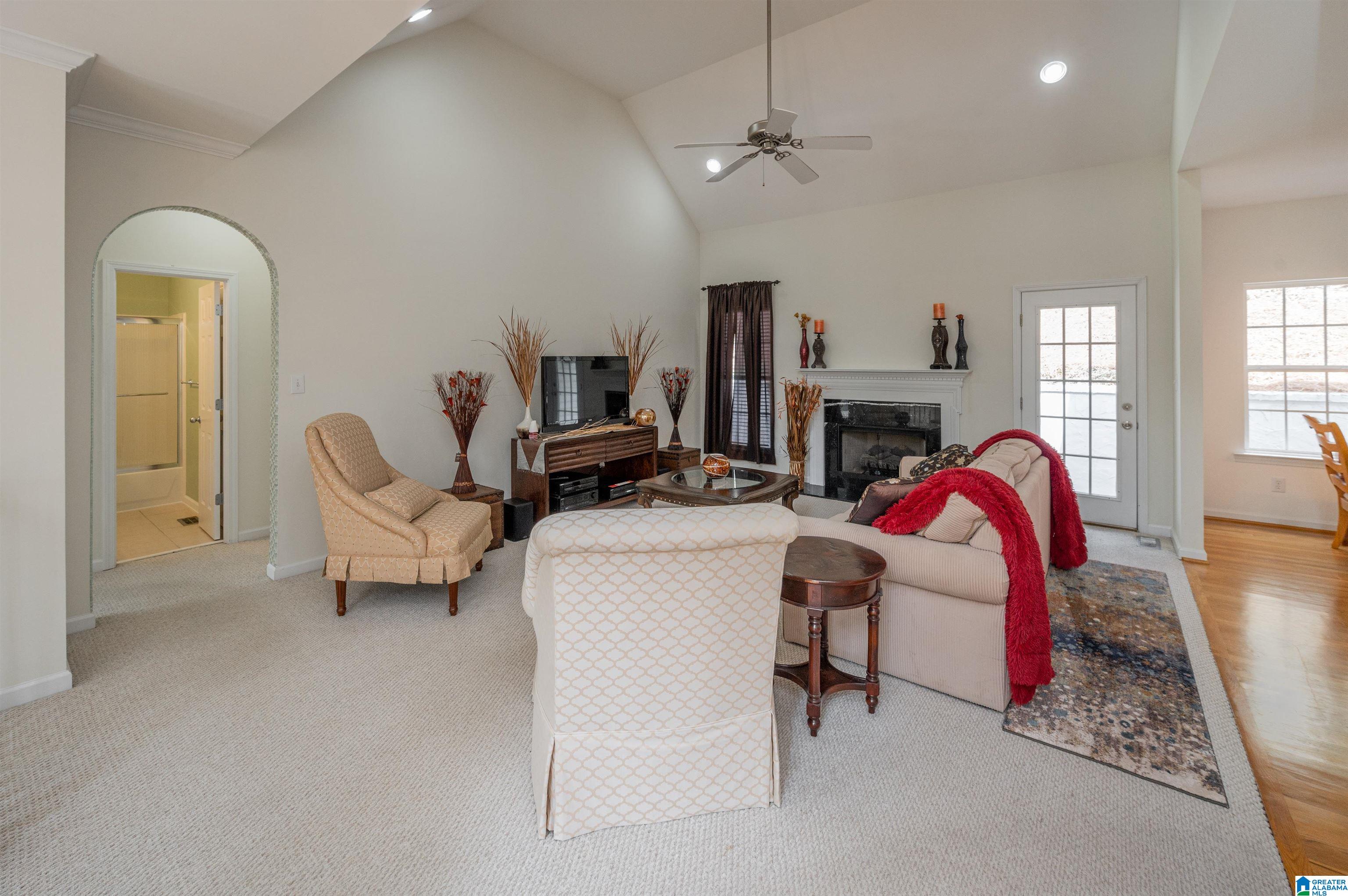 210 Arbor Court Sterrett, AL 35147 - Photo 11 of 50