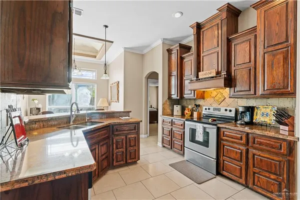 $285,000 | 1712 Damasco Avenue, Edinburg, TX 78541