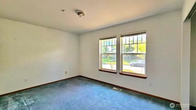 $530,000 | 2176 McDonald Avenue, DuPont, WA 98327