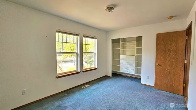 $530,000 | 2176 McDonald Avenue, DuPont, WA 98327