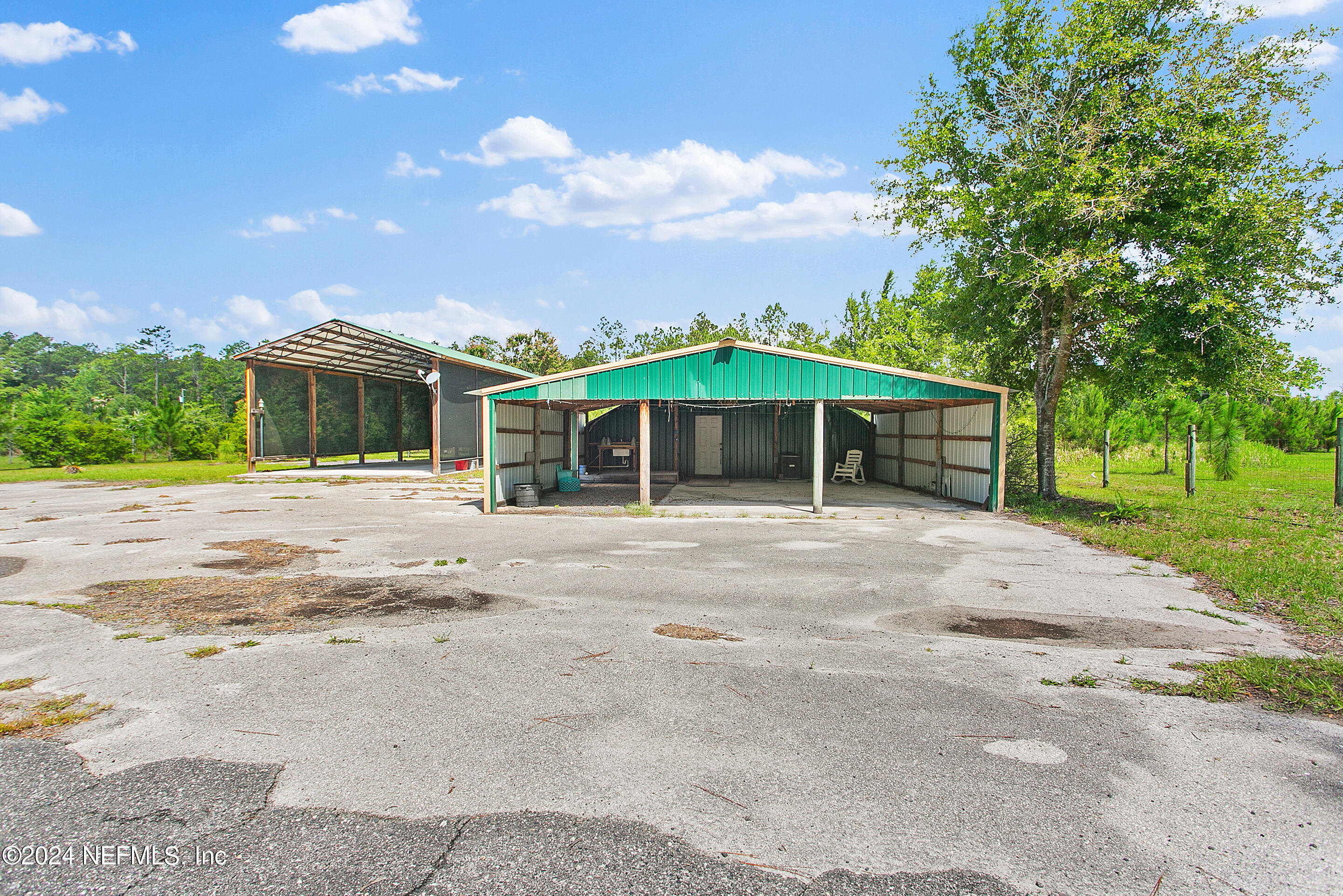 5465 County Road 218 Middleburg, FL 32068 - Photo 5 of 23 RV Storage and Pole Barn