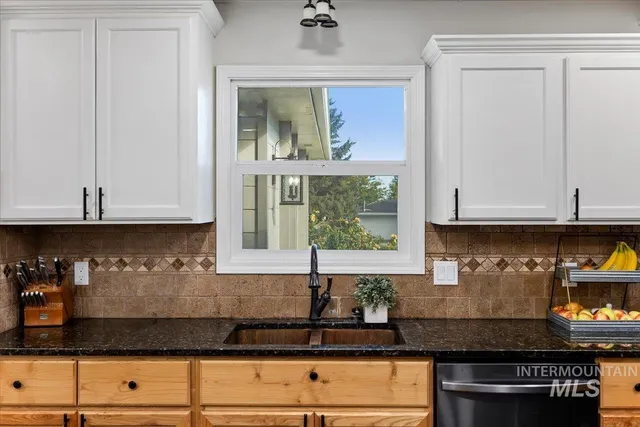 $419,900 | 2522 Elizabeth Boulevard, Twin Falls, ID 83301