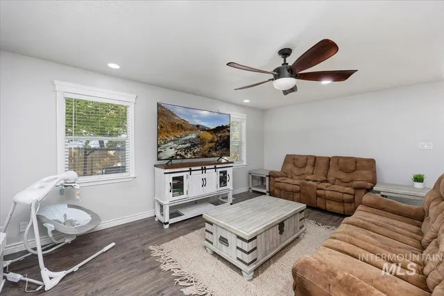 $419,900 | 2522 Elizabeth Boulevard, Twin Falls, ID 83301