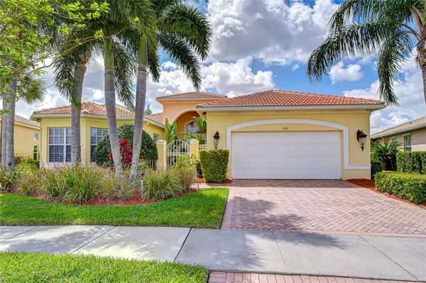 $699,900 | 5056 Ruby Flats Drive, Wimauma, FL 33598