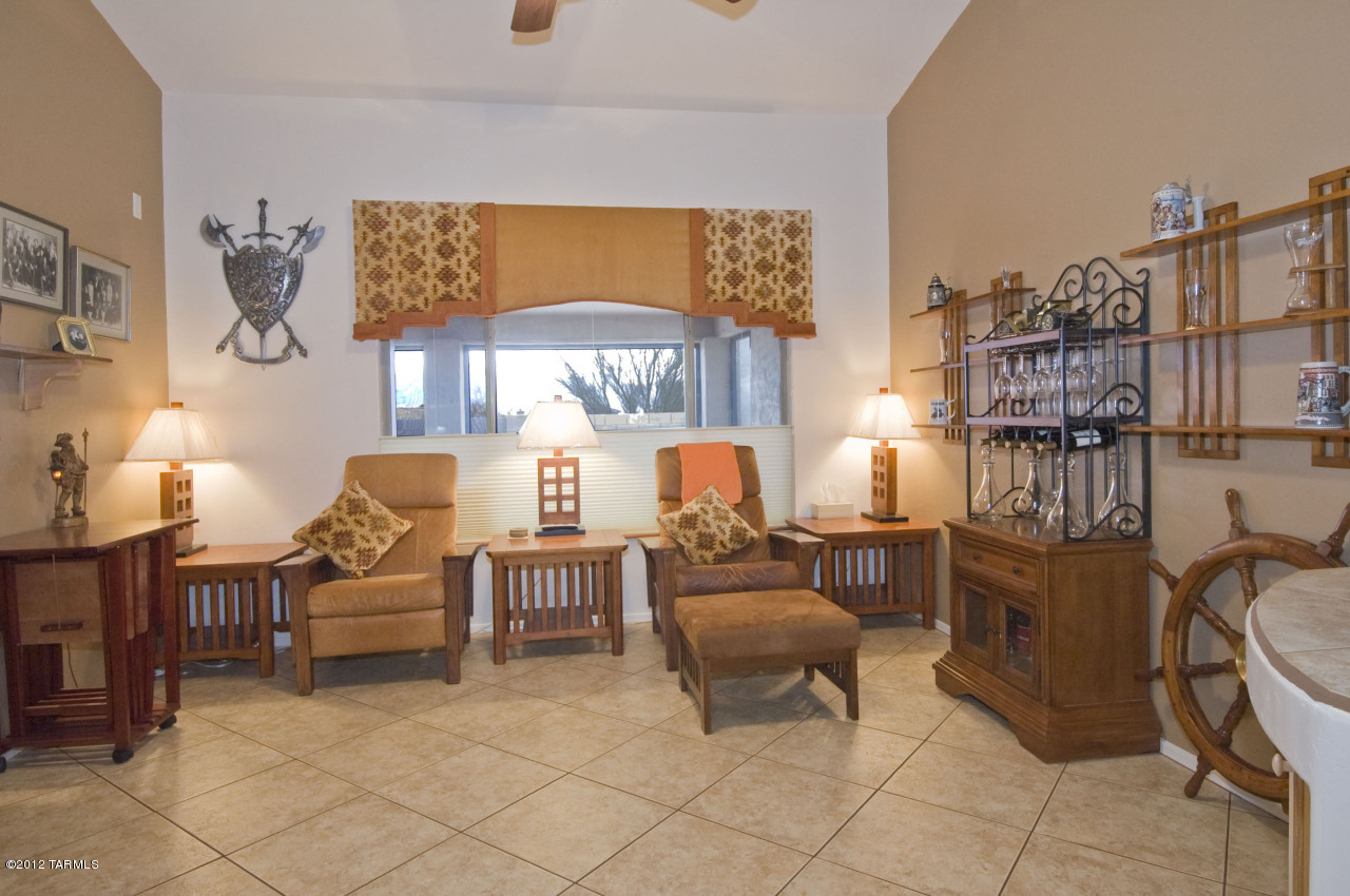 62397 East Northwood Road Tucson, AZ 85739 - Photo 7 of 34