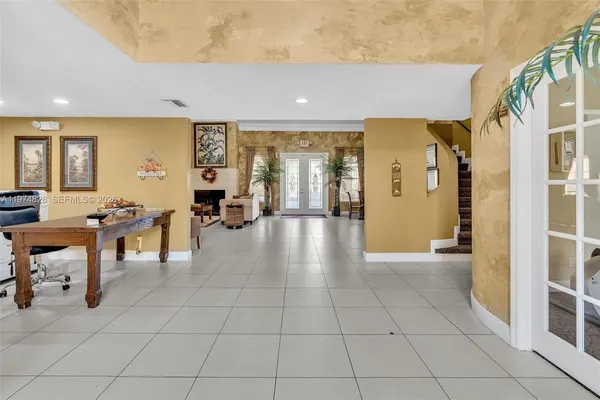 $1,895 | 1239 Southwest 46th Avenue, Unit 908, Pompano Beach, FL 33069
