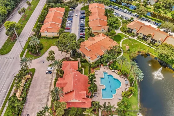 $1,895 | 1239 Southwest 46th Avenue, Unit 908, Pompano Beach, FL 33069