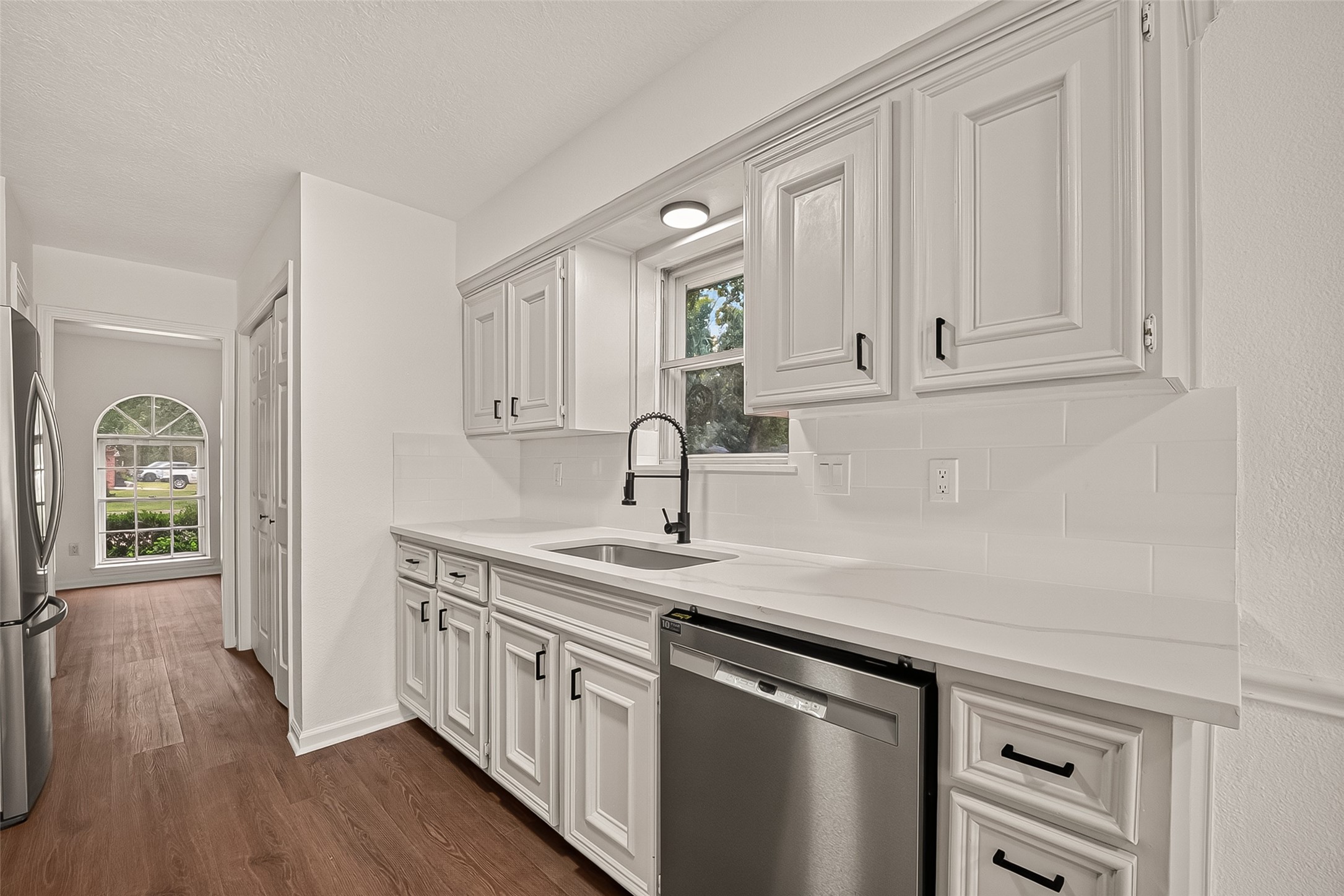 16303 Townes Road Friendswood, TX 77546 - Photo 20 of 44 Gallery Image 20