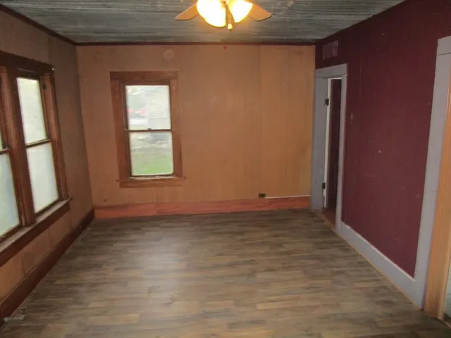 $49,000 | 445 West Lake Drive, Hamlin, TX 79520