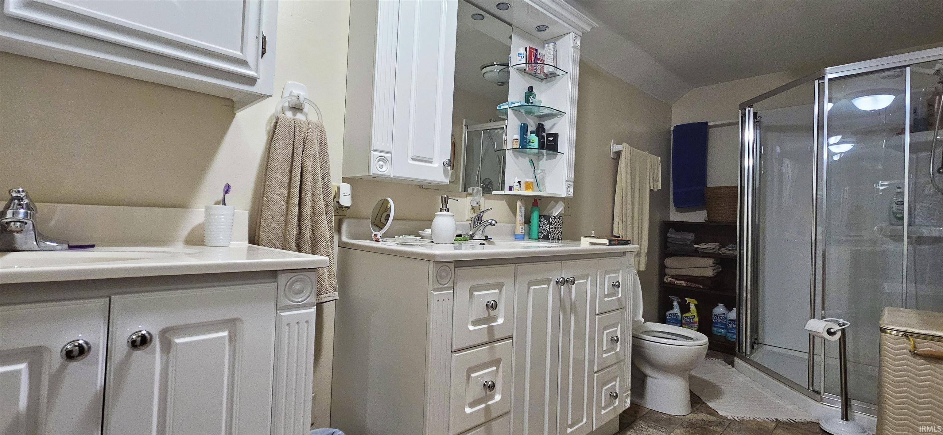 214 5th Street Carmi, IL 62821 - Photo 19 of 36