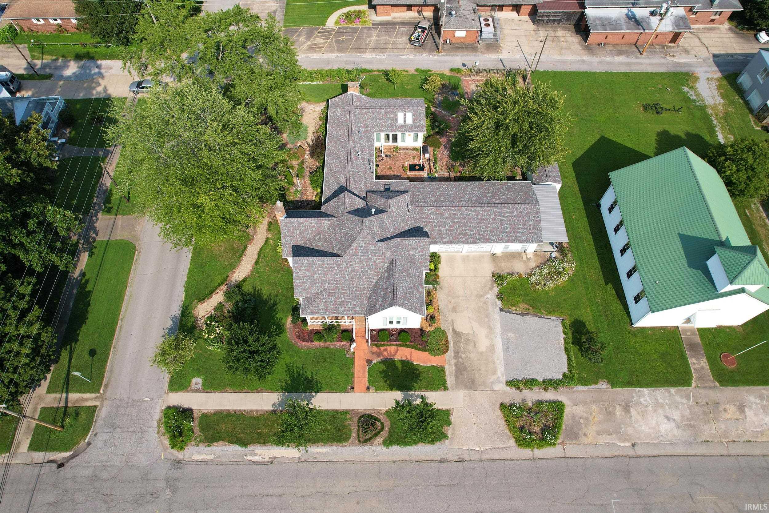 214 5th Street Carmi, IL 62821 - Photo 32 of 36