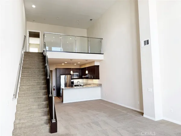 $4,250 | 1508 West Artesia Square, Gardena, CA 90248