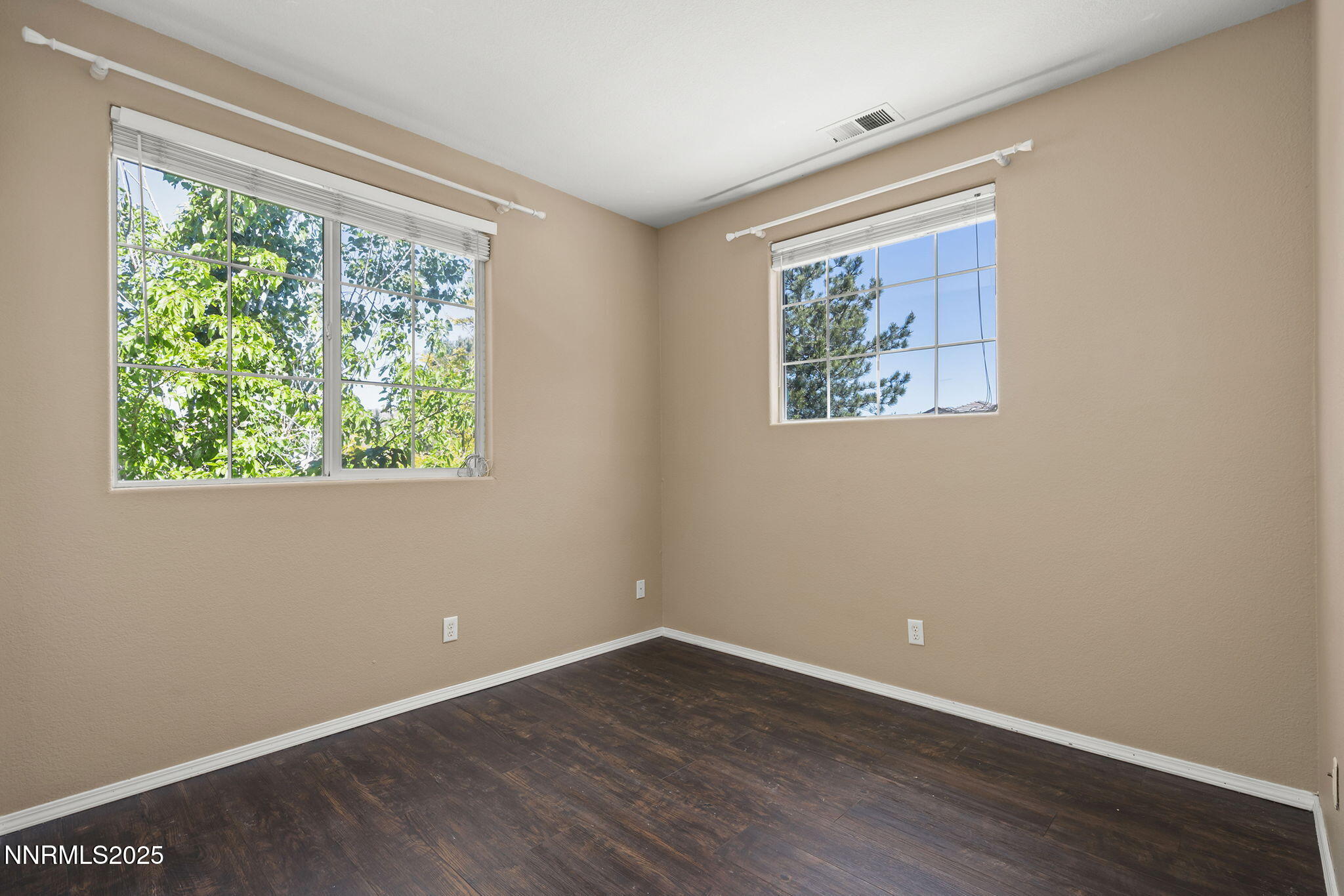 9629 Thunder Mountain Way Reno, NV 89521 - Photo 20 of 36 24-web-or-mls-_DSC0110