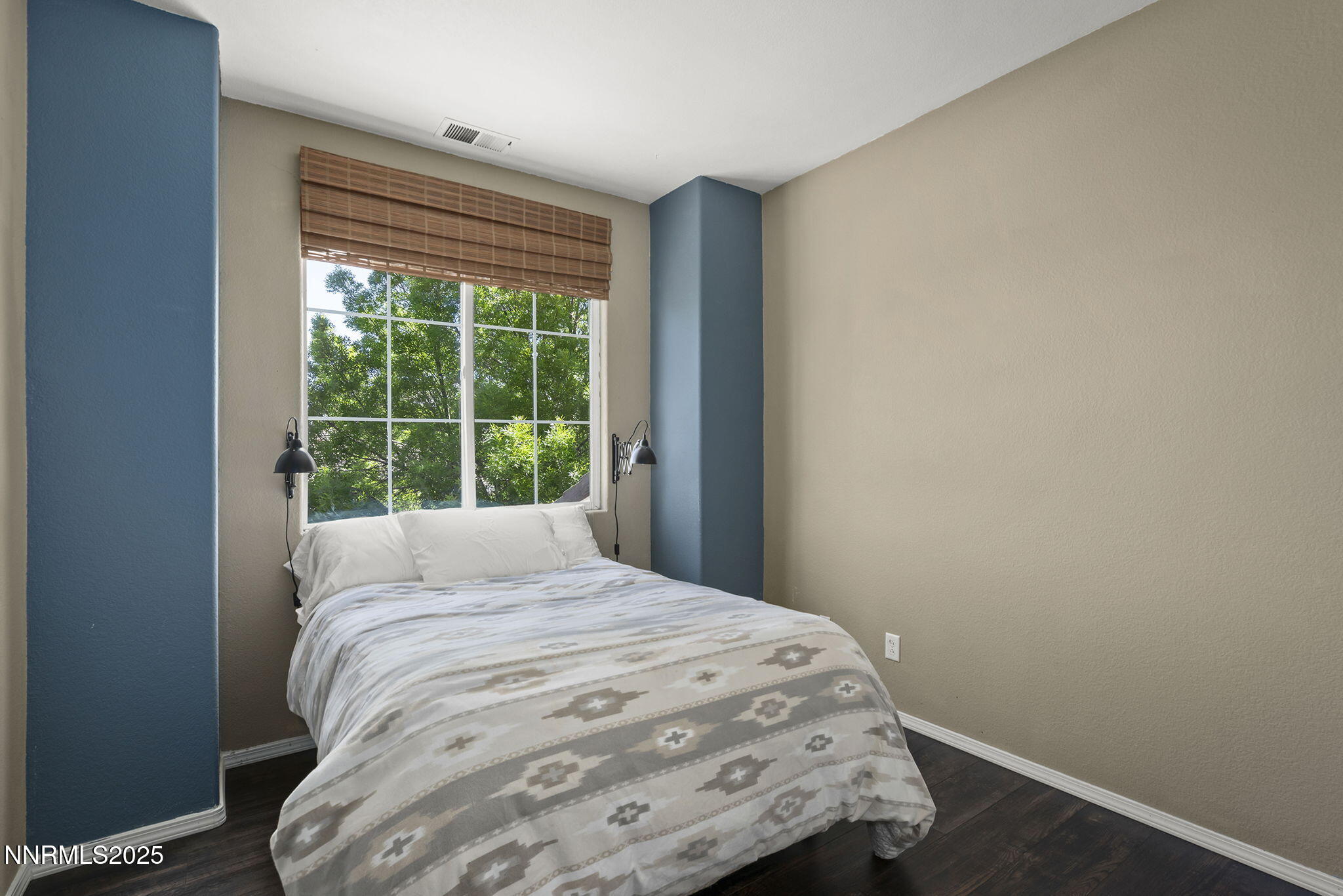 9629 Thunder Mountain Way Reno, NV 89521 - Photo 21 of 36 25-web-or-mls-_DSC0115