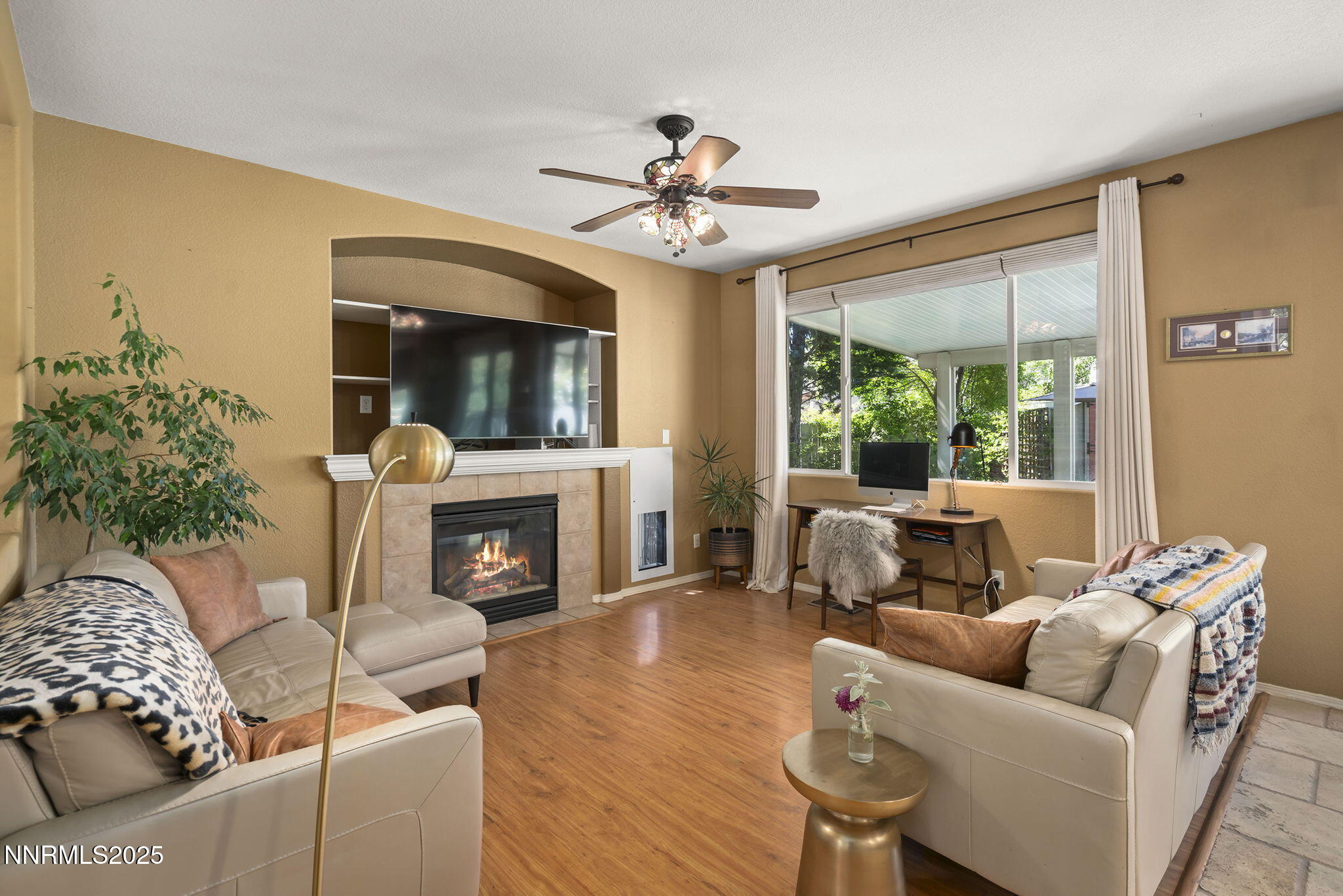 9629 Thunder Mountain Way Reno, NV 89521 - Photo 10 of 36 14-web-or-mls-_DSC0037