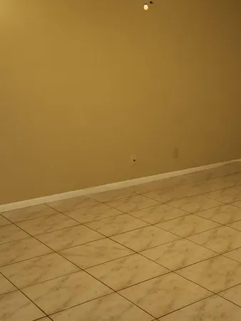 $1,350 | 239 Coventry J, West Palm Beach, FL 33417