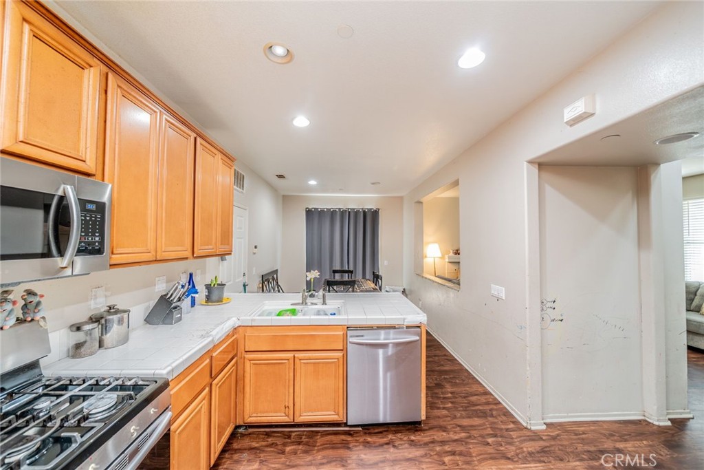 6361 Chattanooga Drive Riverside, CA 92504 - Photo 8 of 33