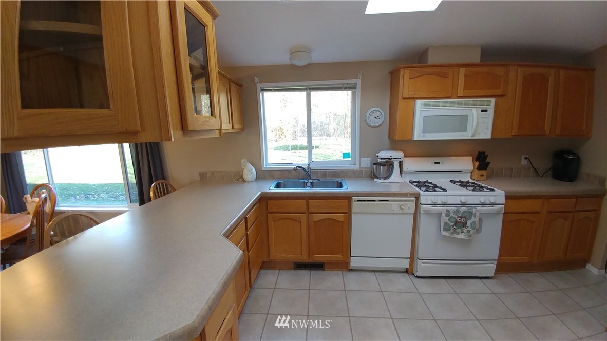 7840 Carson Road Blaine, WA 98230 - Photo 5 of 23