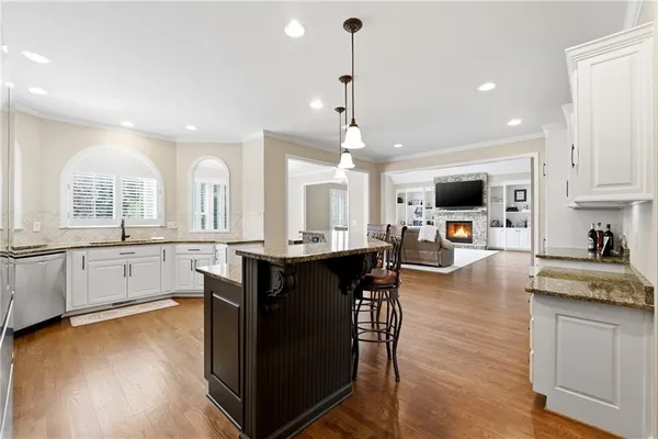 $1,375,000 | 973 Meadow Club Court, Suwanee, GA 30024