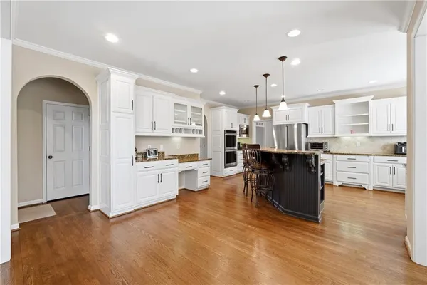 $1,375,000 | 973 Meadow Club Court, Suwanee, GA 30024