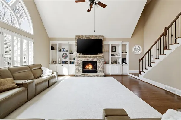 $1,375,000 | 973 Meadow Club Court, Suwanee, GA 30024