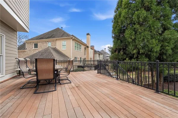 $1,375,000 | 973 Meadow Club Court, Suwanee, GA 30024