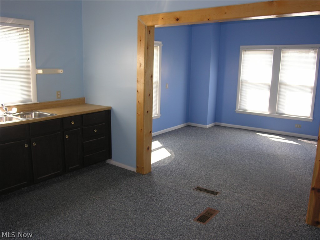 43099 North Ridge Road Elyria, OH 44035 - Photo 7 of 14