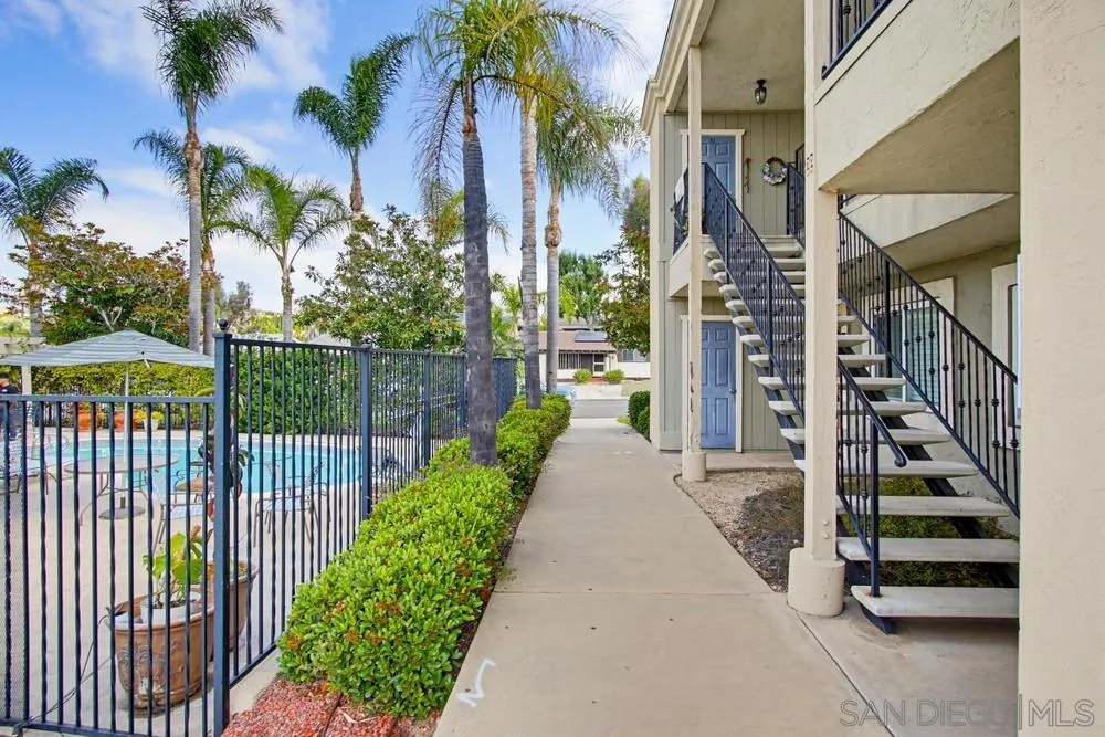 12745 Robison Boulevard, Unit 18 Poway, CA 92064 - Photo 33 of 34