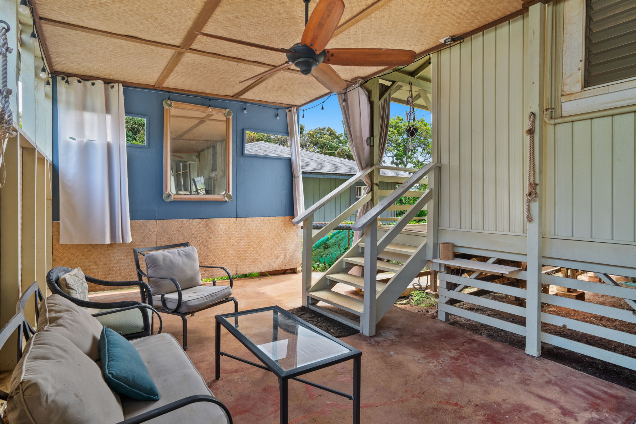 4780 Iiwi Road, Unit 1 Kapaa, HI 96746 - Photo 17 of 24 a living room with furniture