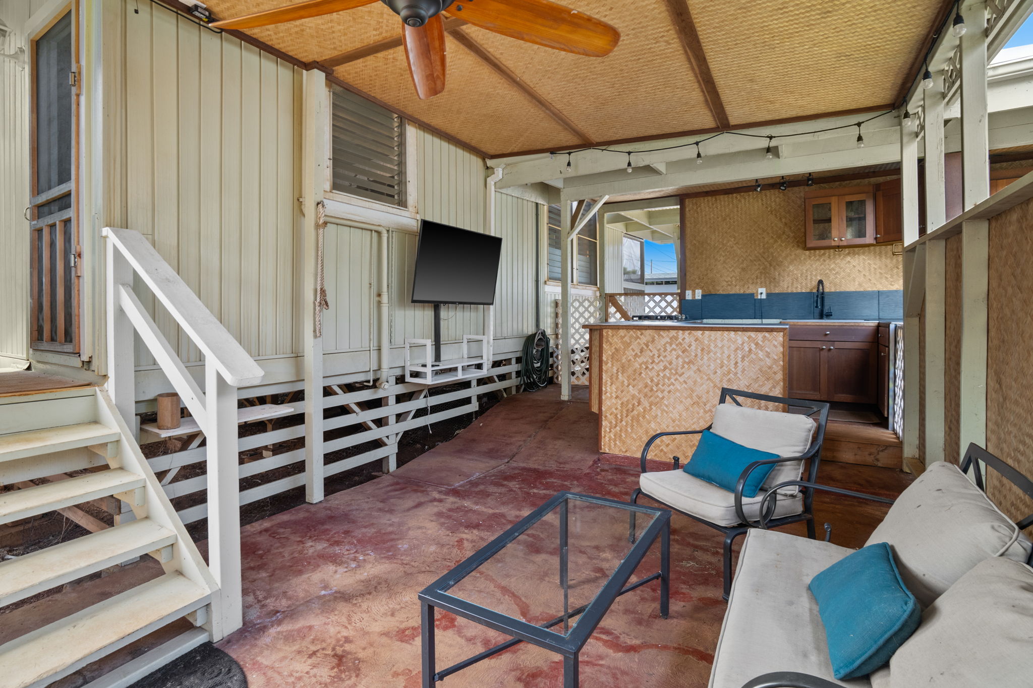4780 Iiwi Road, Unit 1 Kapaa, HI 96746 - Photo 19 of 24 a view of porch with seating area