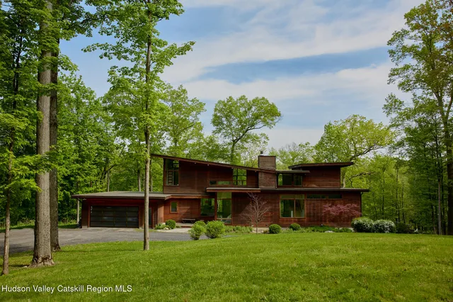 $3,500,000 | 1156 Old Ford Road, Gardiner, NY 12561