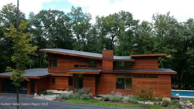 $3,500,000 | 1156 Old Ford Road, Gardiner, NY 12561