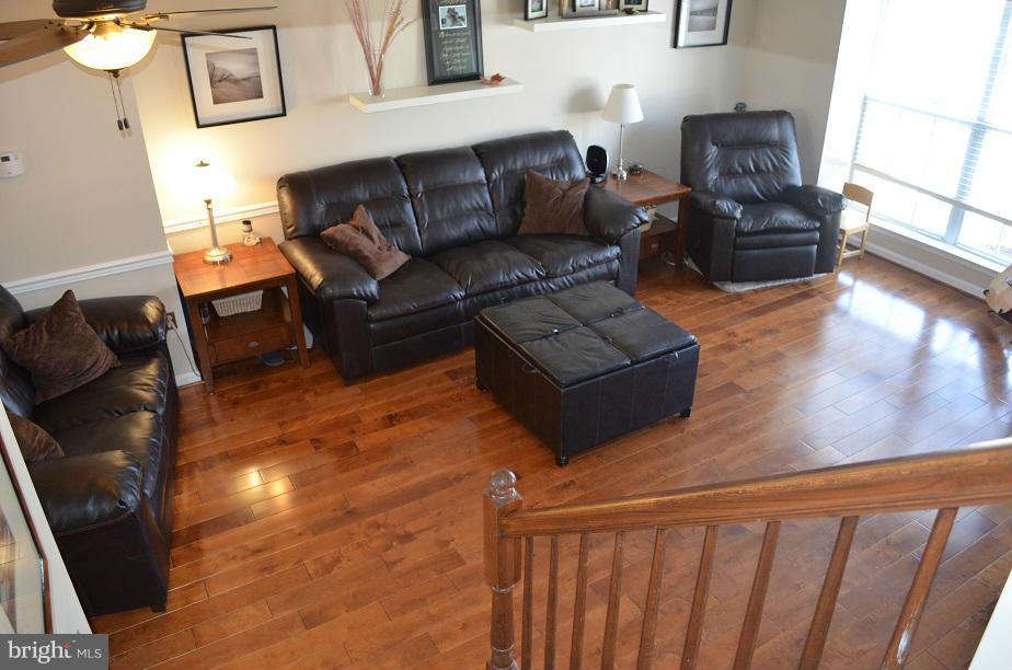 9105 Ridgefield Lane Frederick, MD 21701 - Photo 17 of 30 Family Room