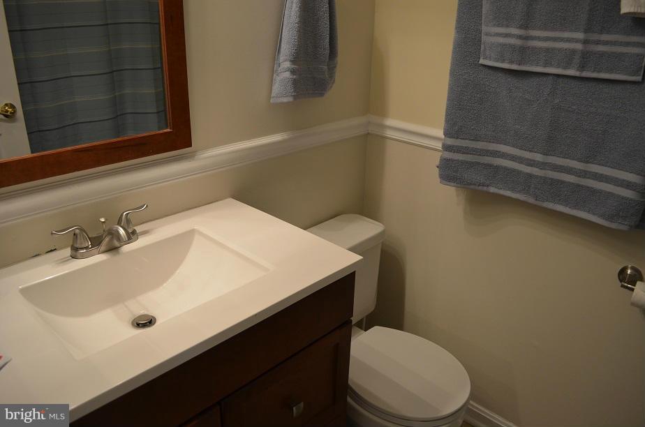 9105 Ridgefield Lane Frederick, MD 21701 - Photo 20 of 30 Bath