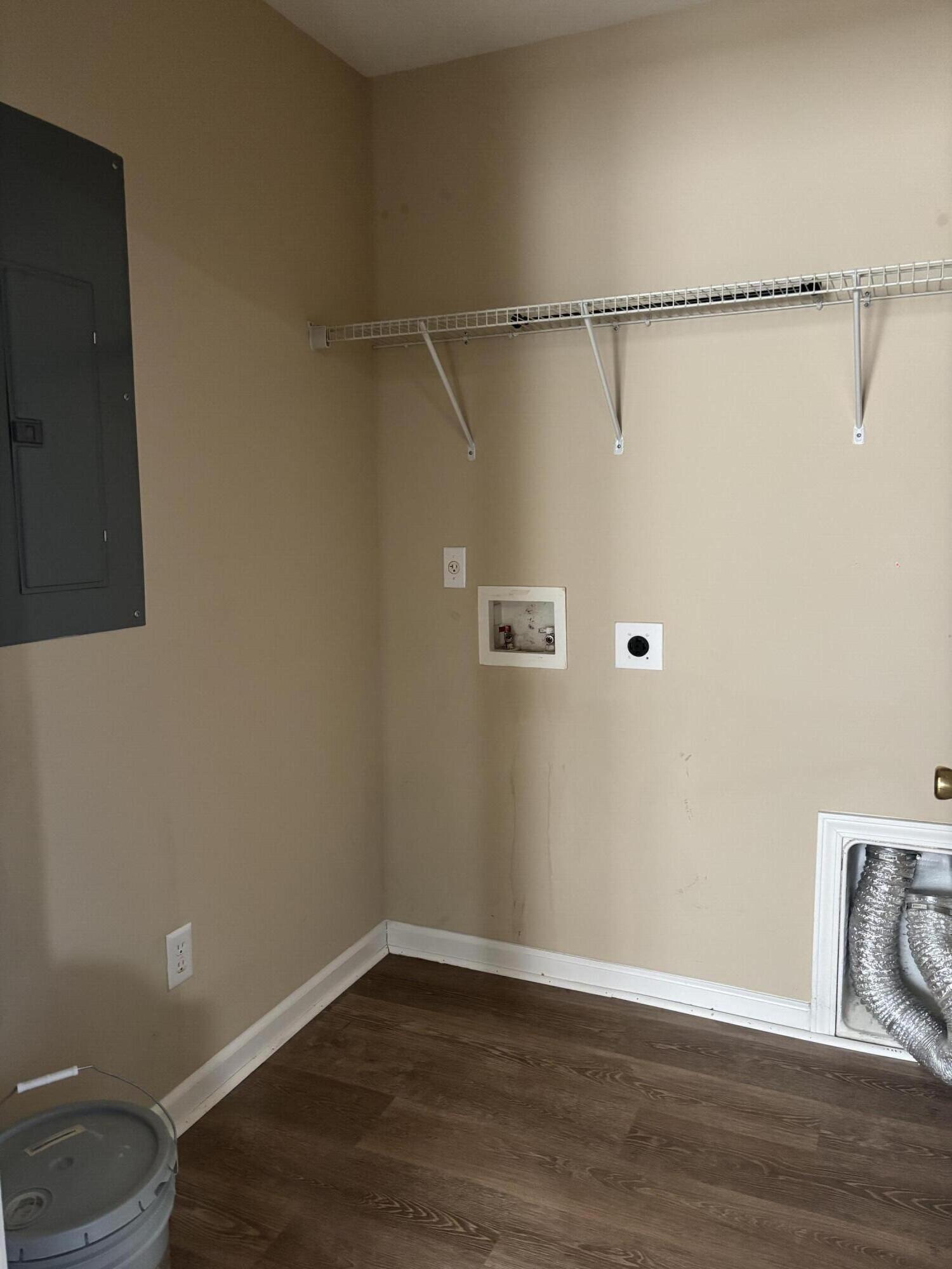 1300 River Rock Road Hanahan, SC 29410 - Photo 11 of 24 IMG_2972