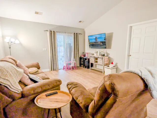 $300,000 | 1300 River Rock Road, Hanahan, SC 29410