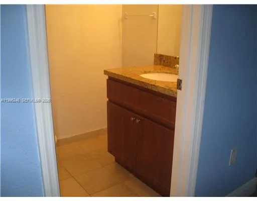 $2,400 | 15610 Southwest 105th Lane, Unit 605, Miami, FL 33196